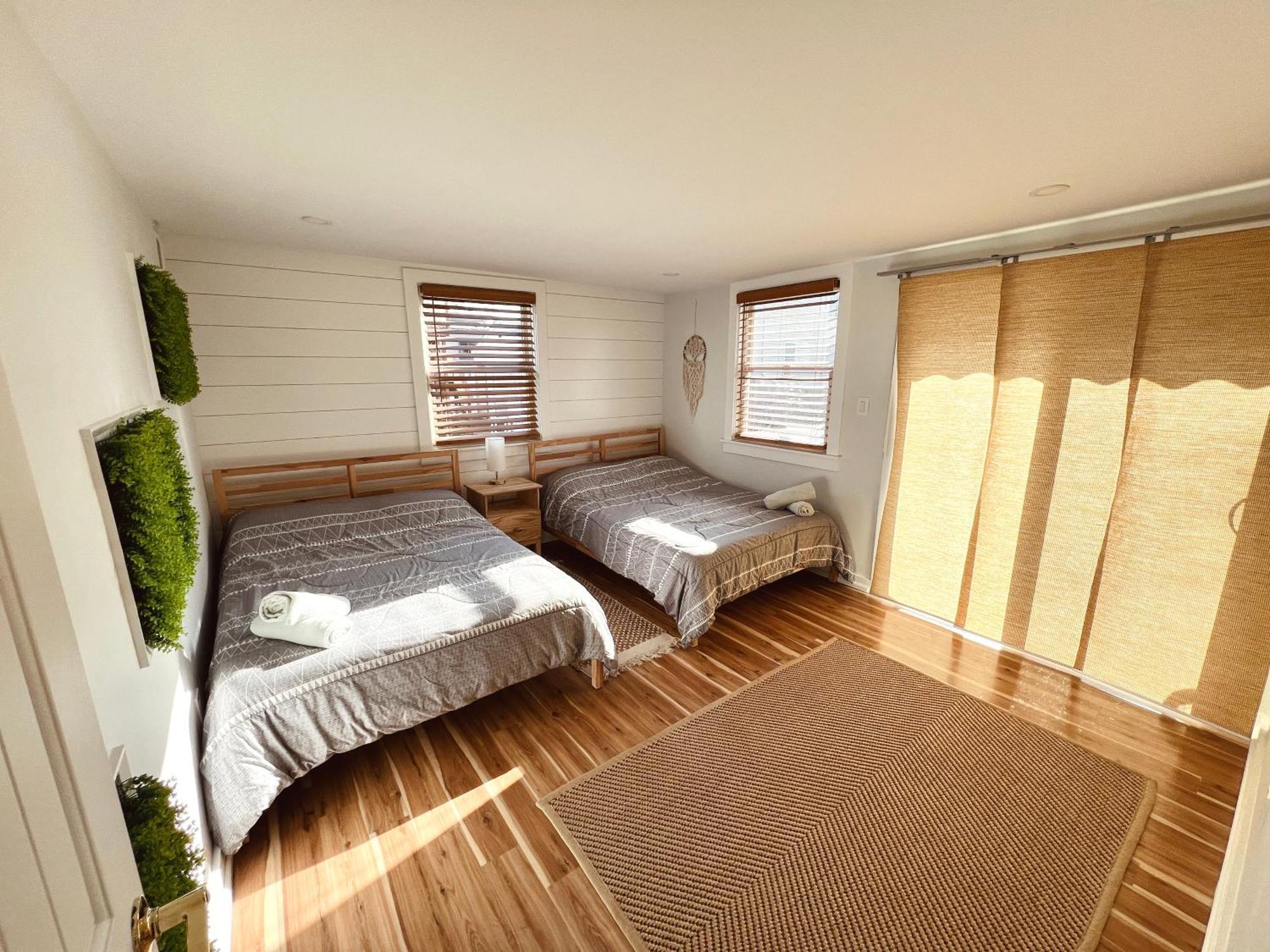 Unique Wildwood 3 Bedroom 1,5 Ba Entire House In The Heart Of Wildwood! Экстерьер фото